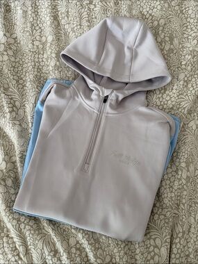 Light Gray Half-Zip Hooded Sweater